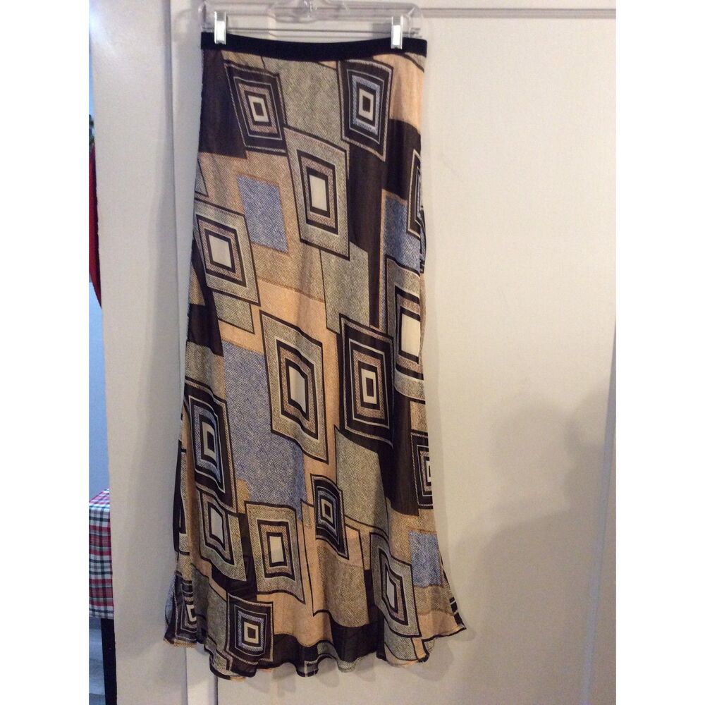 Pleione Medium Geo Maxi Skirt Full Festival Hippie Womens